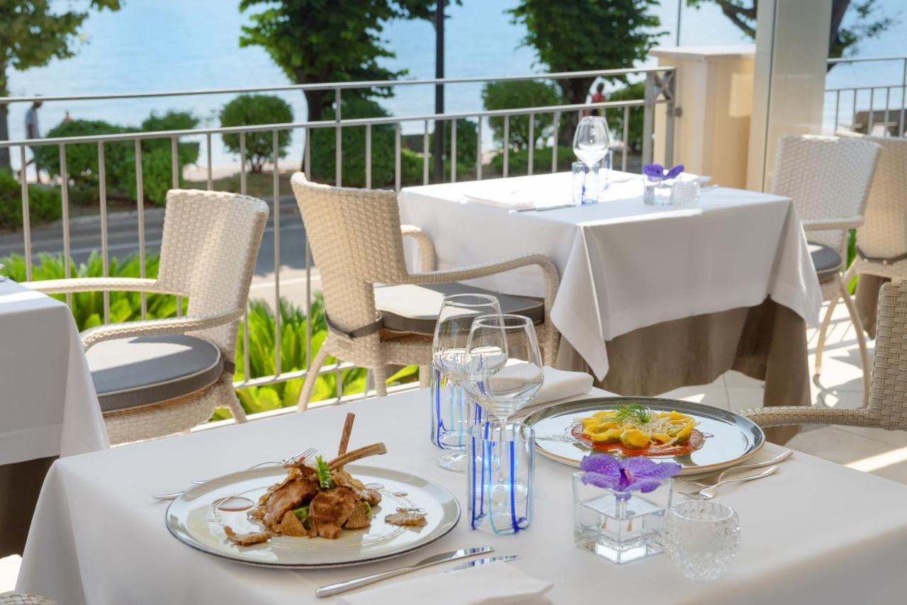 Villa Rosa Hotel Desenzano Desenzano del Garda Bagian luar foto