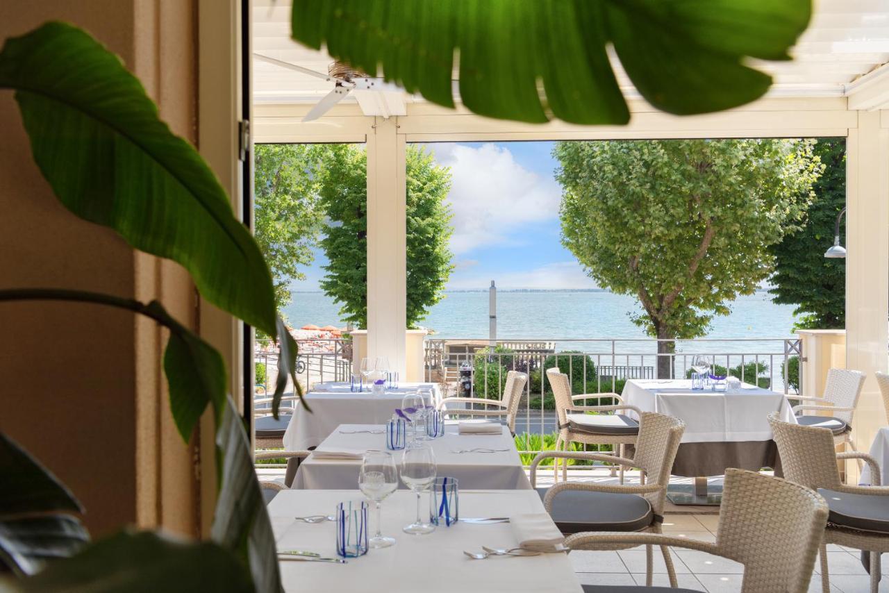 Villa Rosa Hotel Desenzano Desenzano del Garda Bagian luar foto
