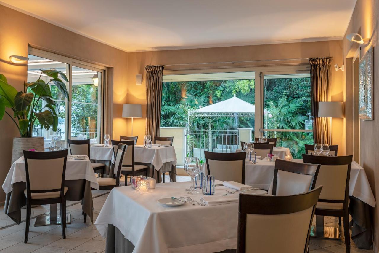 Villa Rosa Hotel Desenzano Desenzano del Garda Bagian luar foto