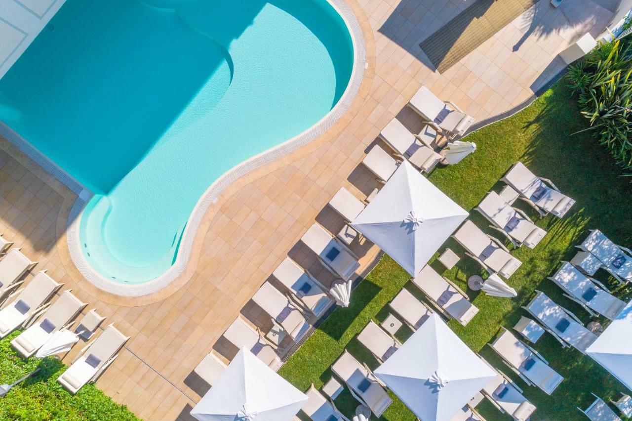 Villa Rosa Hotel Desenzano Desenzano del Garda Bagian luar foto